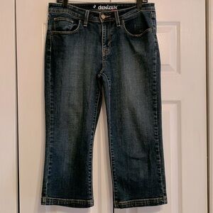 Levis Denizen Capri jeans, size 10, EUC
